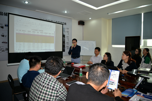 2016年度深奧圖(Autower)銷售精英頒獎現場 2016年度深奧圖(Autower)銷售精英頒獎現場