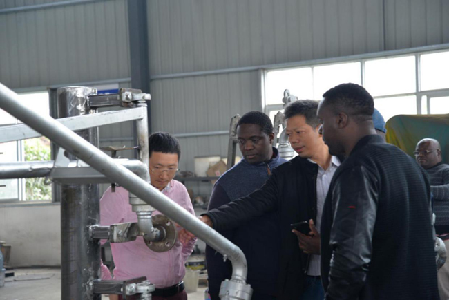 延長石油液化氣底部裝卸車鶴管現已發往使用現場 延長石油液化氣底部裝卸車鶴管現已發往使用現場